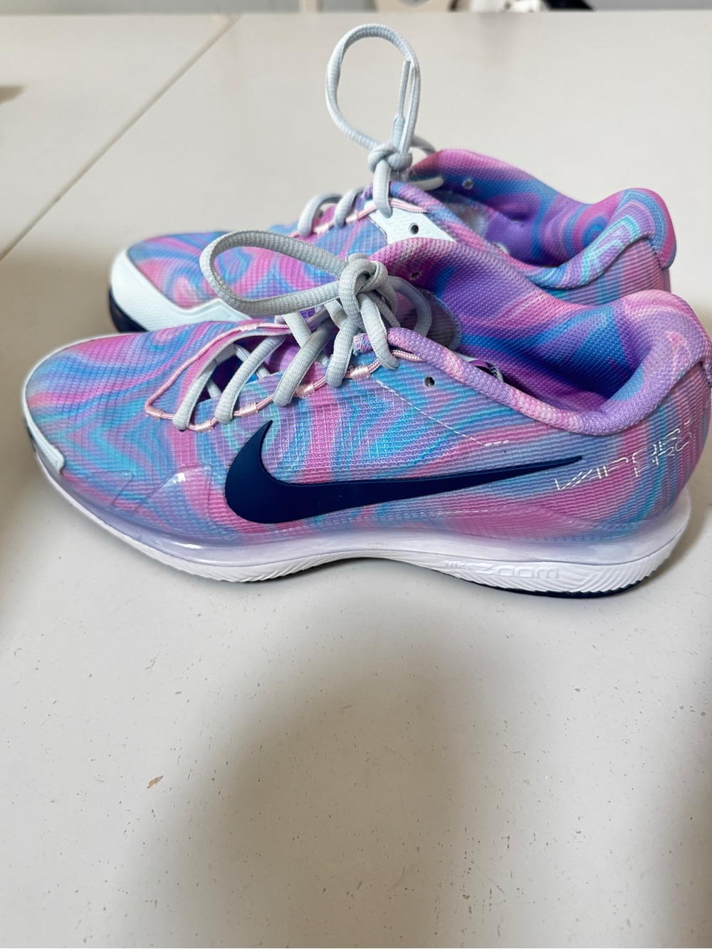 Nike Women Vapor Pro Tennis Shoes Size 8